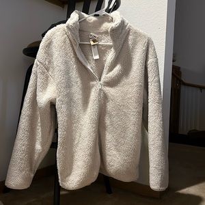 NWT PINK zip up with pockets (oversized)